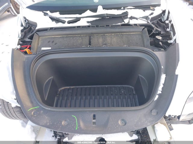 2023 TESLA MODEL Y 7SAYGDEE8PF799423 Photo 9