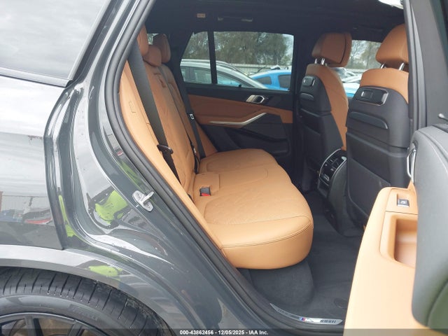 2025 BMW X5 5UX33EU02S9W56757 Photo 7