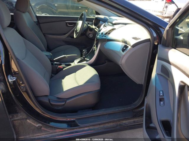 2016 HYUNDAI ELANTRA 5NPDH4AE9GH723371 Photo 4