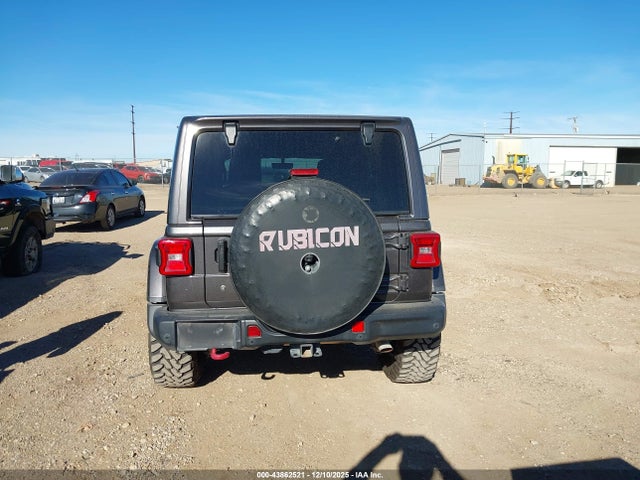 1C4HJXFG0JW211159 Jeep Wrangler Unlimited Rubicon 4x4