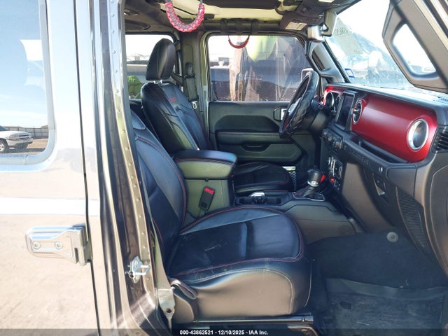 1C4HJXFG0JW211159 Jeep Wrangler Unlimited Rubicon 4x4