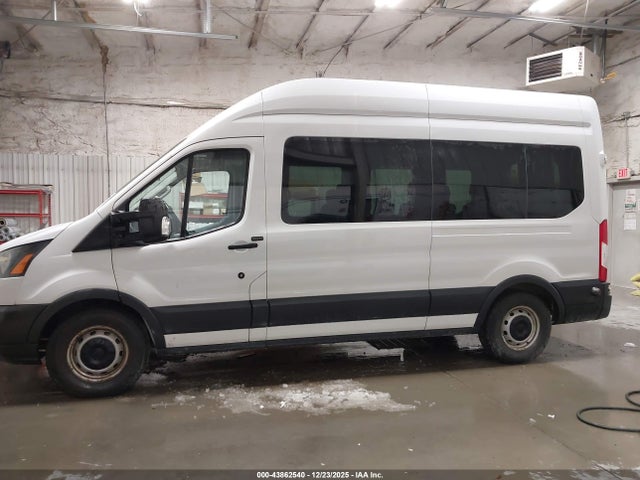 1FBAX2XG2HKB28047 Ford Transit-350 Xl