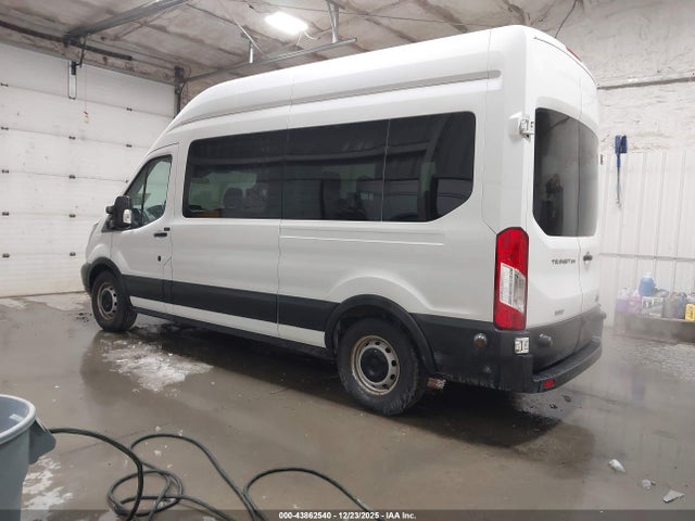 1FBAX2XG2HKB28047 Ford Transit-350 Xl