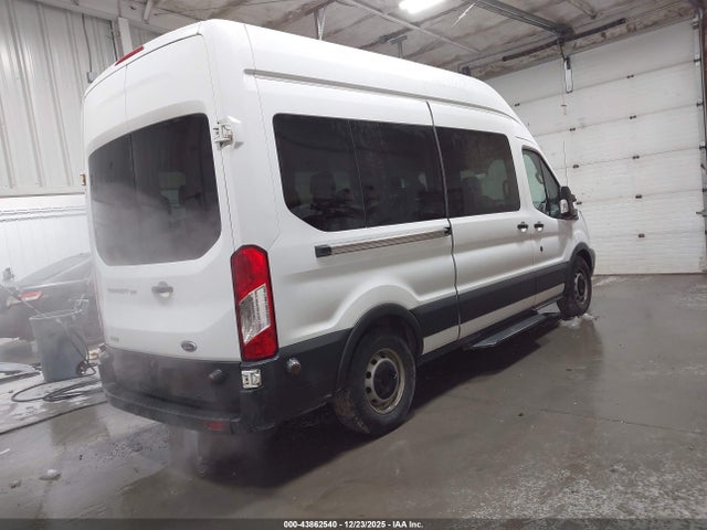 1FBAX2XG2HKB28047 Ford Transit-350 Xl