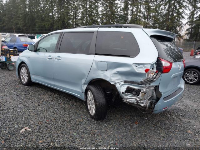 2017 TOYOTA SIENNA 5TDDZ3DC0HS185429 Photo 2