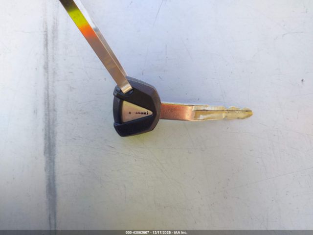 2021 KAWASAKI EX650 ML5EXEM13MDA28212 Photo 10