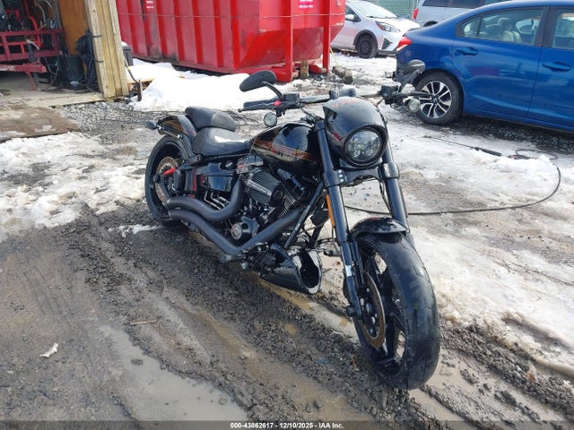 2016 HARLEY-DAVIDSON FXSE 1HD1TG925GB962591