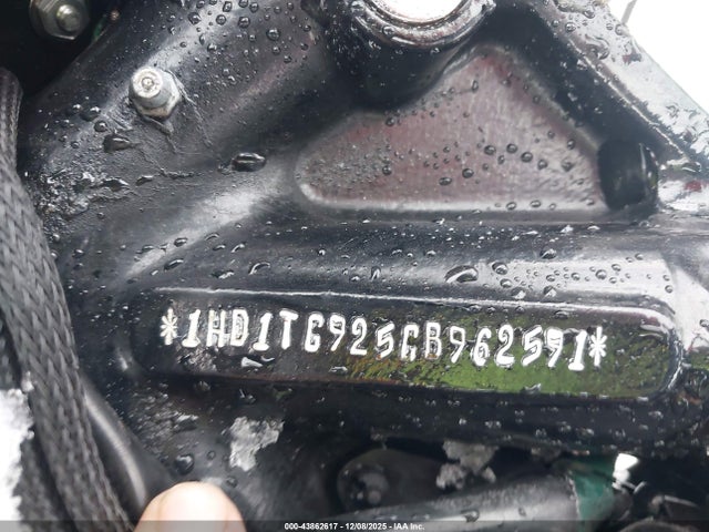 2016 HARLEY-DAVIDSON FXSE 1HD1TG925GB962591 Photo 9