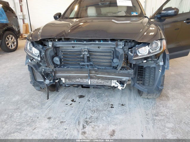 2020 JAGUAR F-PACE SADCK2GX6LA620425 Photo 5
