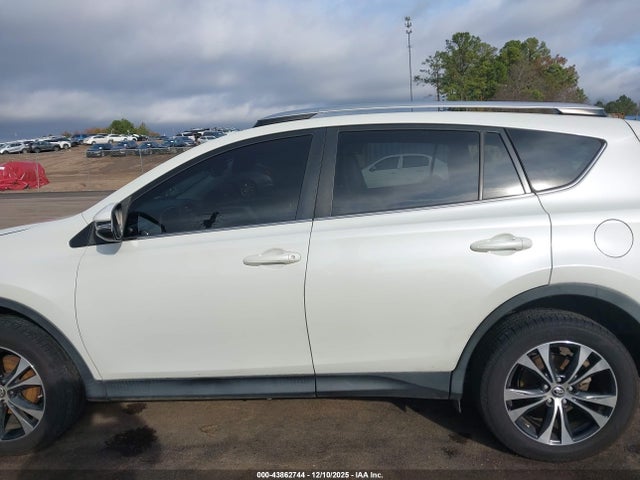 Toyota Rav4 Limited 2015 JTMYFREV7FD069537 Image 15