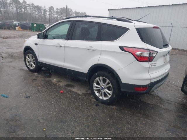 2017 FORD ESCAPE 1FMCU9GD4HUC73781 Photo 2