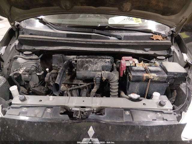 2015 MITSUBISHI MIRAGE ML32A4HJ3FH048115 Photo 9