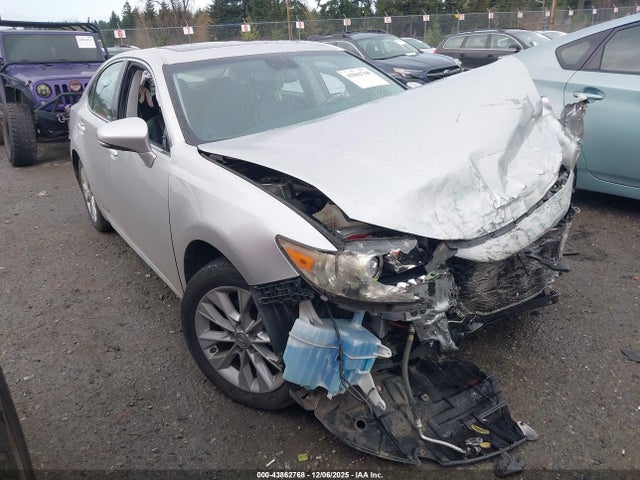 2013 LEXUS ES 300H JTHBW1GGXD2030678