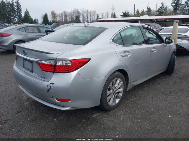 2013 LEXUS ES 300H JTHBW1GGXD2030678 Photo 3