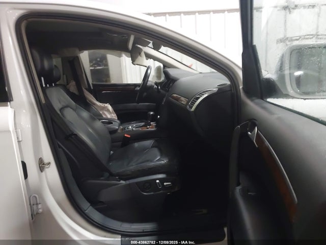 2015 AUDI Q7 WA1LGAFE8FD026066 Photo 4