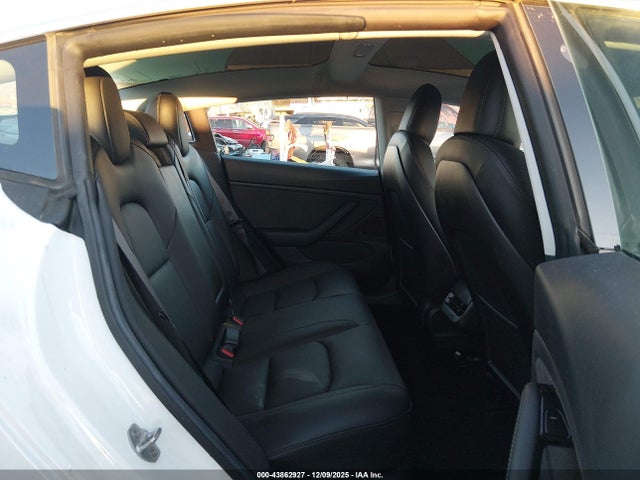 2019 TESLA MODEL 3 5YJ3E1EA5KF412313 Photo 7