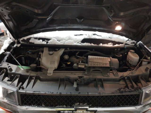 1GAZGPFF8H1271295 Chevrolet Express 3500 Lt