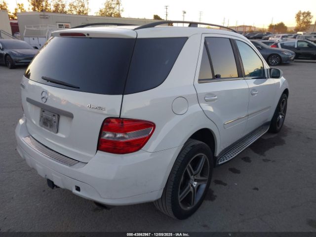 2008 MERCEDES-BENZ ML 550 4JGBB72E08A326824 Photo 3