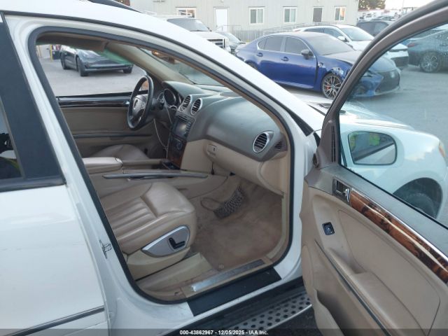 2008 MERCEDES-BENZ ML 550 4JGBB72E08A326824 Photo 4