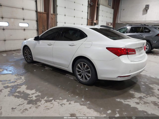 2019 ACURA TLX 19UUB1F52KA005154 Photo 2