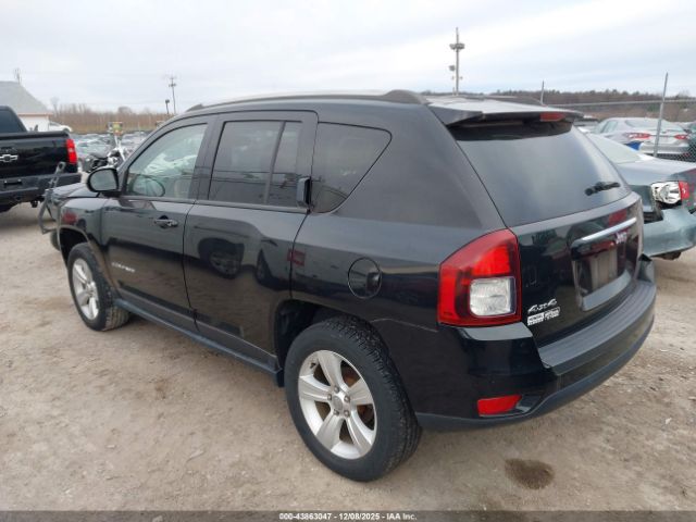 2015 JEEP COMPASS 1C4NJDBB8FD303845 Photo 2