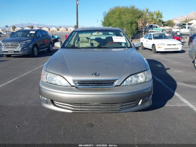 2000 LEXUS ES 300 JT8BF28G2Y0270068 Photo 5