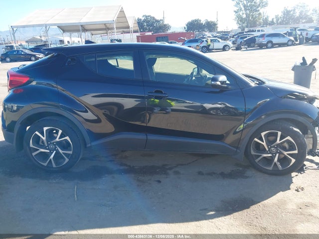 JTNKHMBX5J1009089 Toyota C-hr Xle Premium