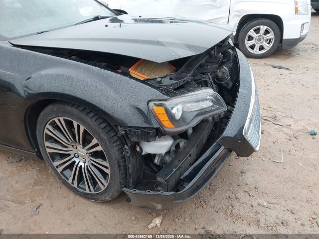 Aukcja sprzedaży 2014 Chrysler 300 300s, vin: 2C3CCABG7EH135911, numer aukcji: 43863169