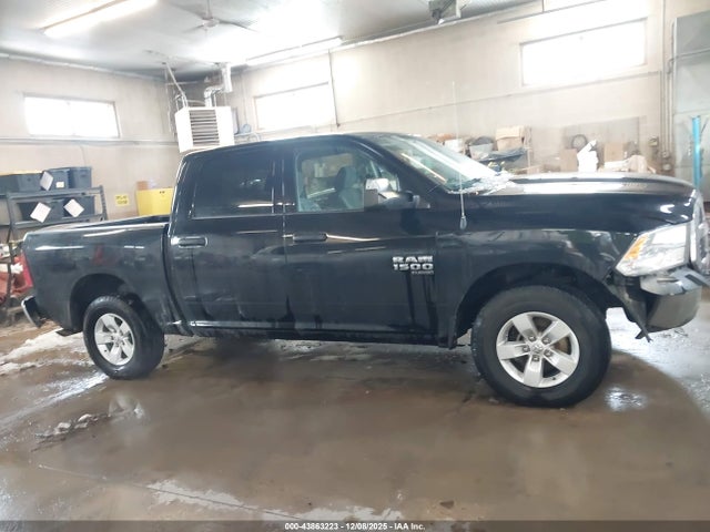 43863223 :رقم المزاد ، 1C6RR7LGXPS517620 vin ، 2023 Ram 1500 Classic Slt  4x4 5'7 Box مزاد بيع