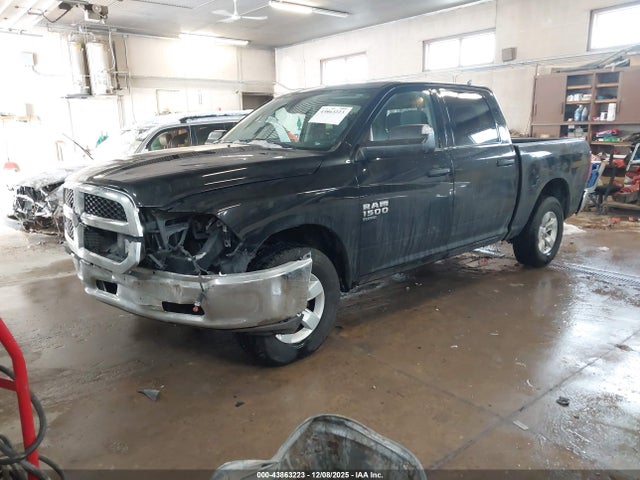 43863223 :رقم المزاد ، 1C6RR7LGXPS517620 vin ، 2023 Ram 1500 Classic Slt  4x4 5'7 Box مزاد بيع