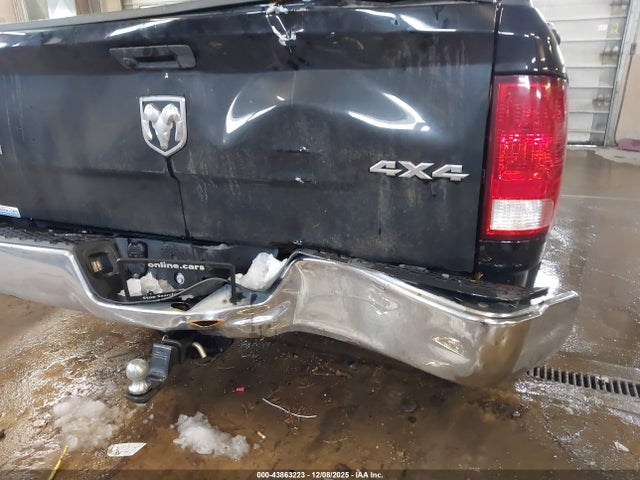 43863223 :رقم المزاد ، 1C6RR7LGXPS517620 vin ، 2023 Ram 1500 Classic Slt  4x4 5'7 Box مزاد بيع