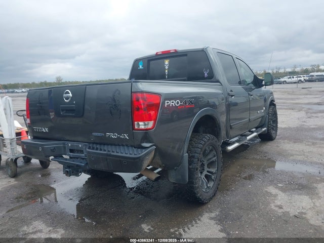 2012 NISSAN TITAN 1N6BA0EC5CN330374 Photo 3