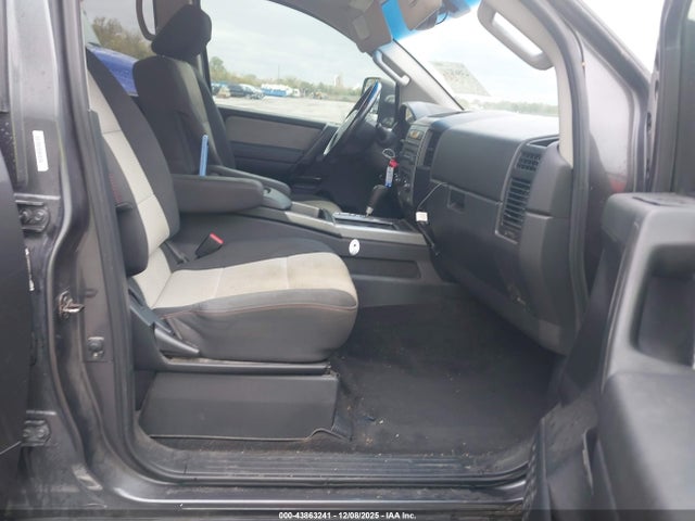 2012 NISSAN TITAN 1N6BA0EC5CN330374 Photo 4