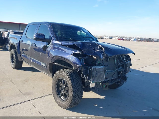 Toyota Tundra Platinum 2024 5TFNA5AB5RX030647 Image 6