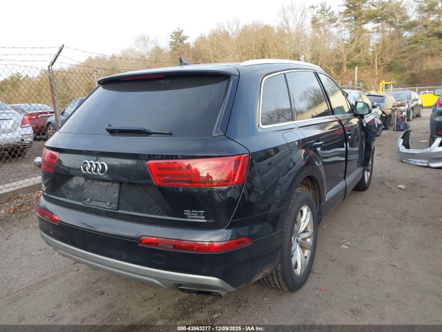 2018 AUDI Q7 WA1LABF75JD021506 Photo 3