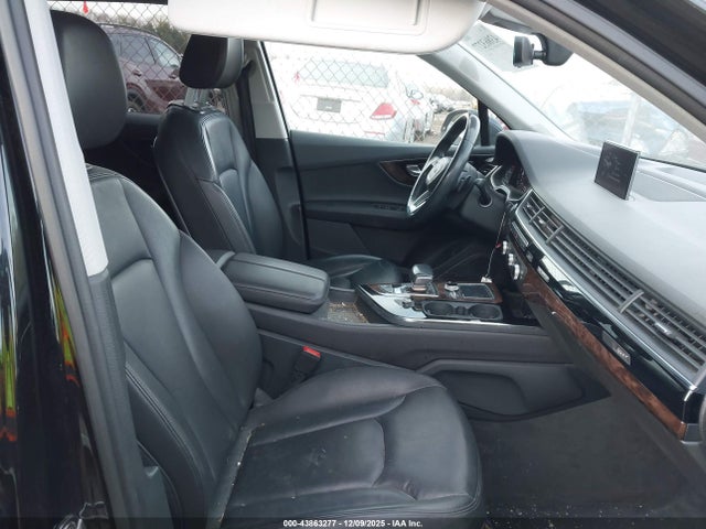 2018 AUDI Q7 WA1LABF75JD021506 Photo 4