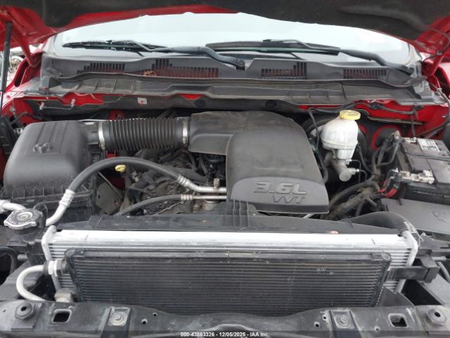 2018 RAM 1500 1C6RR6KG2JS263131 Photo 9