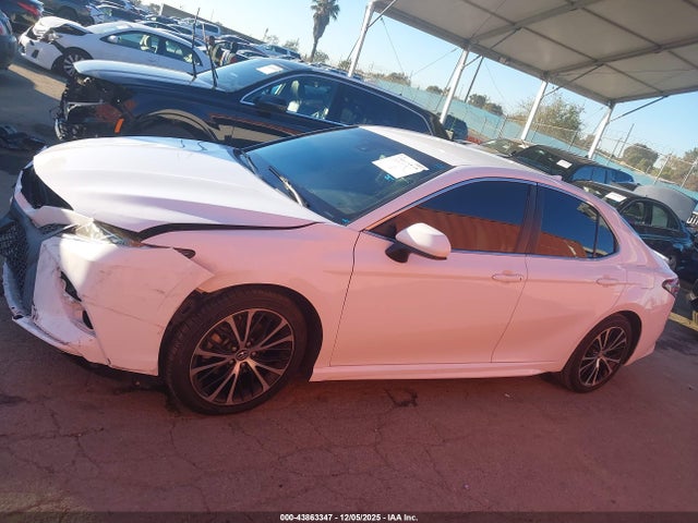 4T1B11HK8KU227249 Toyota CAMRY SE