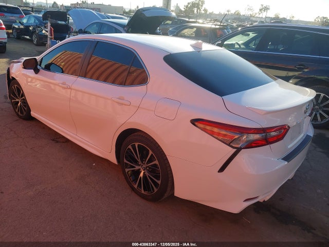 4T1B11HK8KU227249 Toyota CAMRY SE