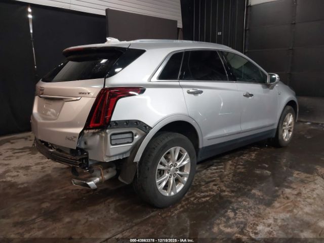 2020 CADILLAC XT5 1GYKNBR46LZ183605 Photo 3