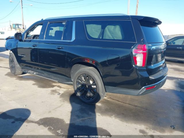 2021 CHEVROLET SUBURBAN 1GNSCCKD1MR143579 Photo 2
