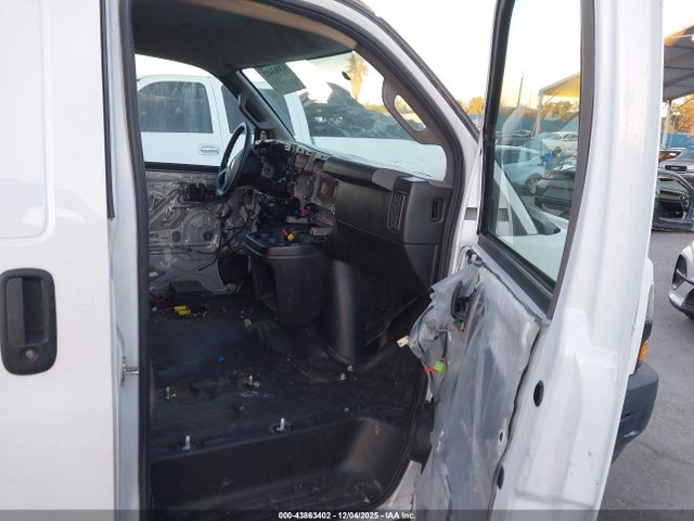 1GCWGAFP0K1169786 Chevrolet Express 2500 Work Van