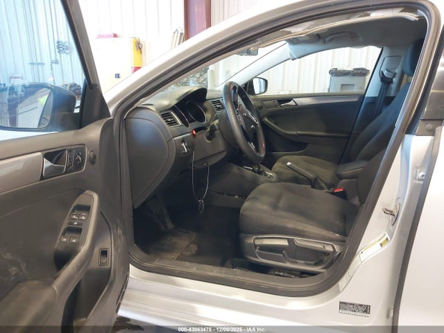 3VWD07AJ7FM209529 Volkswagen Jetta 1.8t Se