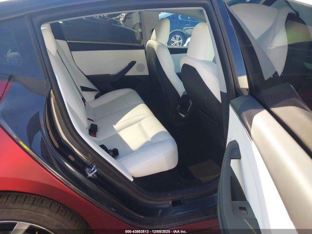 2025 TESLA MODEL 3 5YJ3E1EA8SF046427 Photo 7