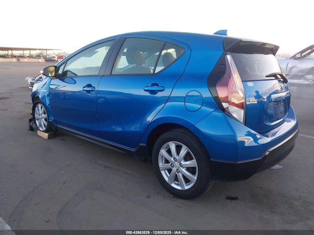 JTDKDTB35H1593642 Toyota Prius C Two