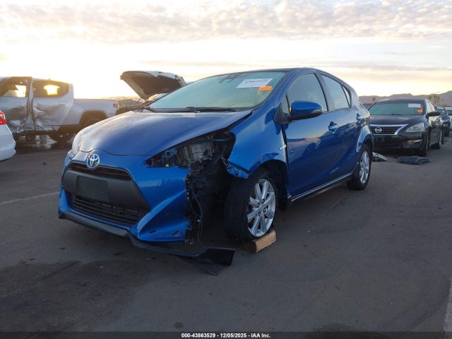 JTDKDTB35H1593642 Toyota Prius C Two