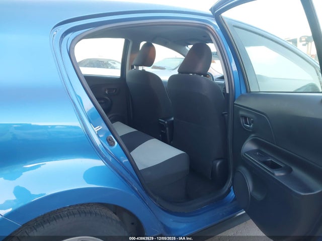 JTDKDTB35H1593642 Toyota Prius C Two