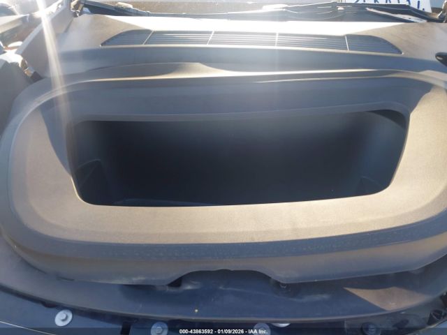 2024 TESLA MODEL Y 7SAYGDEFXRF161489 Photo 9