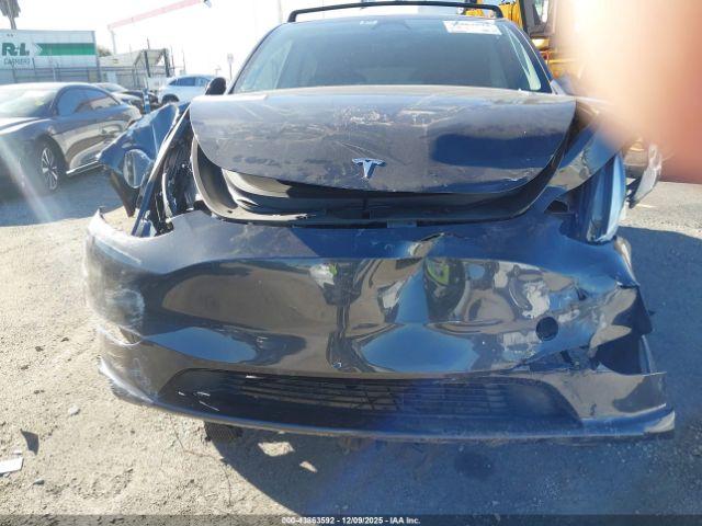 2024 TESLA MODEL Y 7SAYGDEFXRF161489 Photo 5