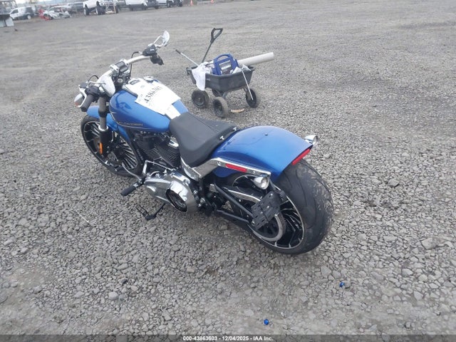 2024 HARLEY-DAVIDSON FXBR 1HD1YEZ10RB047891 Photo 2